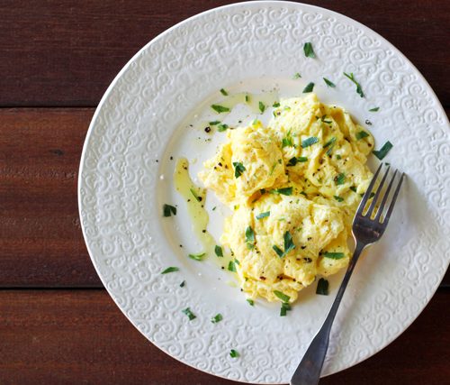 Whisk Vs Fork: Here's How You Should Be Scrambling Your Eggs